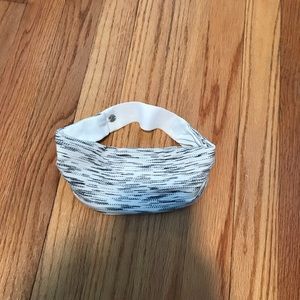 Reversible Lululemon headband